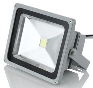 Faro LED 50W con Luce LED a 6500K Colore Bianco Freddo Illuminazione per Esterno
