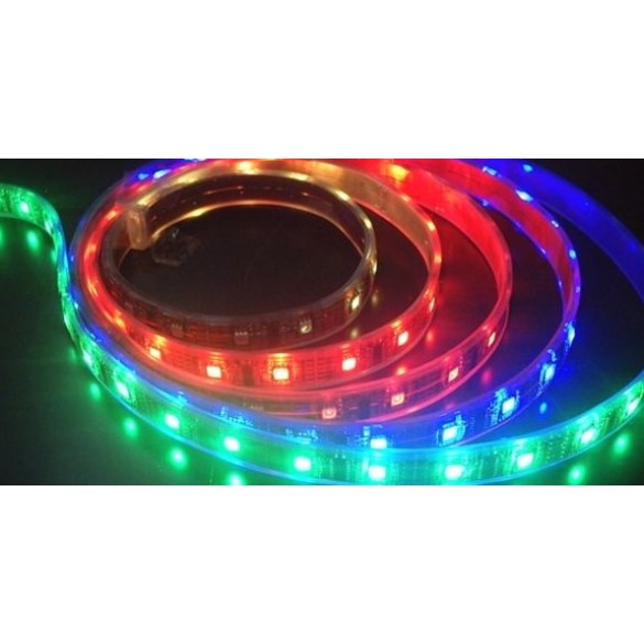 Striscia LED a 60 Lunga 5 metri colore RGB multicolore Resistente alle intemperie con biadesivo incorporato